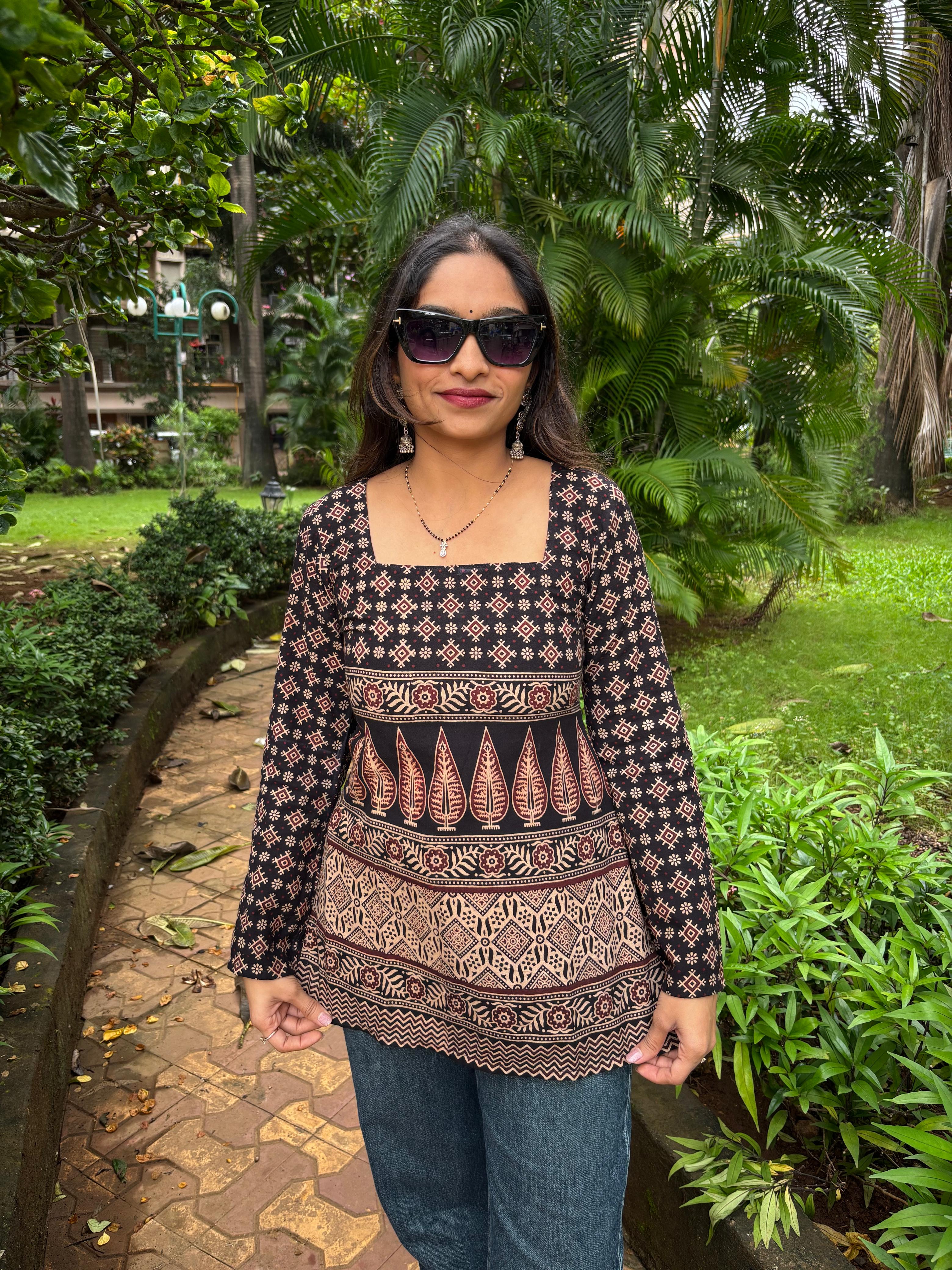 Black square neck Full sleeves short Kurti